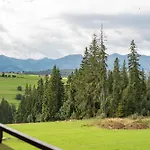 Dom Z Widokiem Na Gory I Prywatnym Jacuzzi W Zebie 别墅