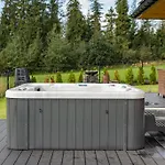 Dom Z Widokiem Na Gory I Prywatnym Jacuzzi W Zebie 扎布