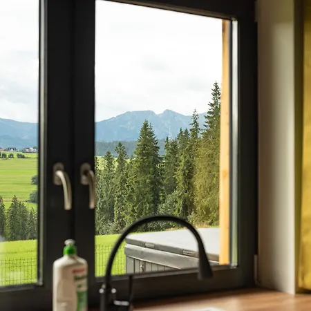 Dom Z Widokiem Na Gory I Prywatnym Jacuzzi W Zebie * זאוב