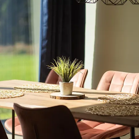 וילה Dom Z Widokiem Na Gory I Prywatnym Jacuzzi W Zebie זאוב