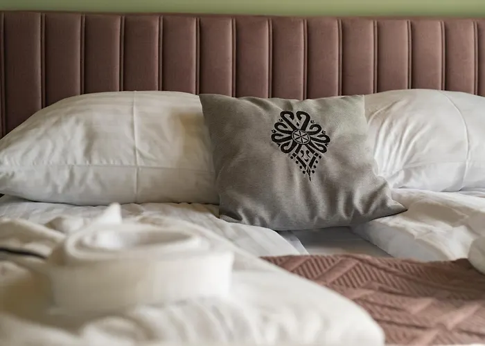 Dom Z Widokiem Na Gory I Prywatnym Jacuzzi W Zebie ヴィラ *