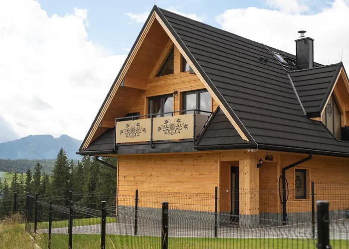 ヴィラ Dom Z Widokiem Na Gory I Prywatnym Jacuzzi W Zebie ゾンプ